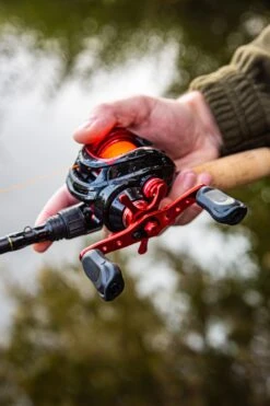 Ultimate Cast Control Reel -Fish Tackle 01c53752dcaacf4e