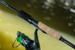 Ultimate Elite Spin 2000 -Fish Tackle 21460dc40b847de2