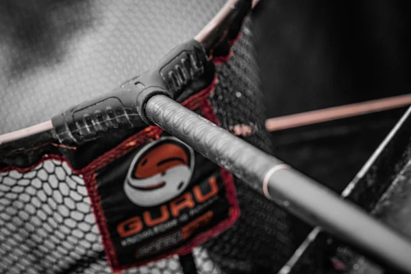 Guru Aventus F1 Landing Net Handle 2,7m 7 Guru Aventus F1 Landing Net Handle 2,7m - Afbeelding 5