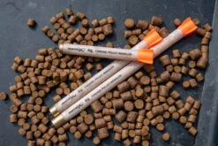 Matrix Finesse Pellet Waggler 4g (2 Stuks) -Fish Tackle 5701fc079d3a98d6