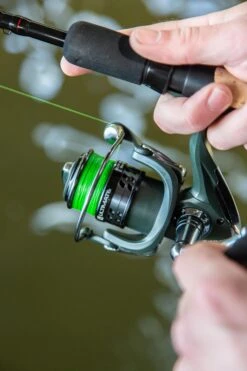 Ultimate Elite Spin 2000 -Fish Tackle 8cb1914ebc74ec10