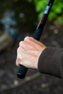 Ultimate DeLuxe Carp Net 42" With 2pcs Carbon Handle -Fish Tackle 9b93777ddad1136b