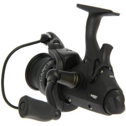 NGT Dynamic 60 - 10BB Carp Runner Reel With Spare Spool -Fish Tackle a6ee31d127addfcd