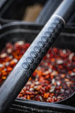 Guru Aventus F1 Landing Net Handle 2,7m 18 Guru Aventus F1 Landing Net Handle 2,7m -Fish Tackle ab0ec9ff04971f36