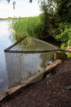 Ultimate DeLuxe Carp Net 42" With 2pcs Carbon Handle -Fish Tackle b609ac8fe4684048