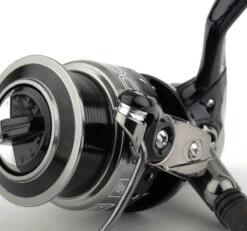 Cresta Advantor 5000 S -Fish Tackle e42fe05281be6b66