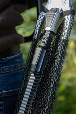 Ultimate Landingnet Rubber 60x60cm (75-130cm) -Fish Tackle eefbc0113198ea00