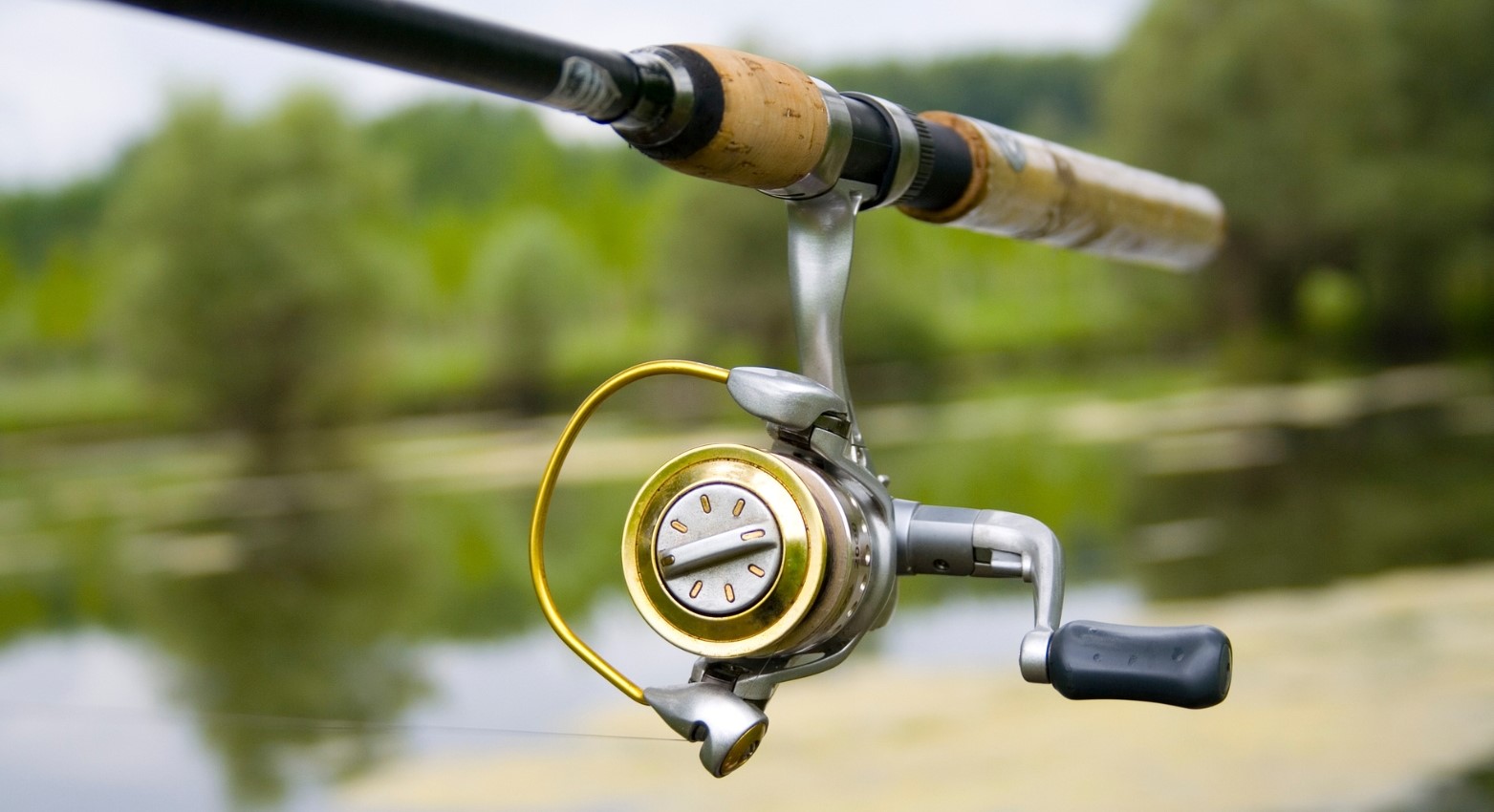 Voorkant -Fish Tackle Molen vissen